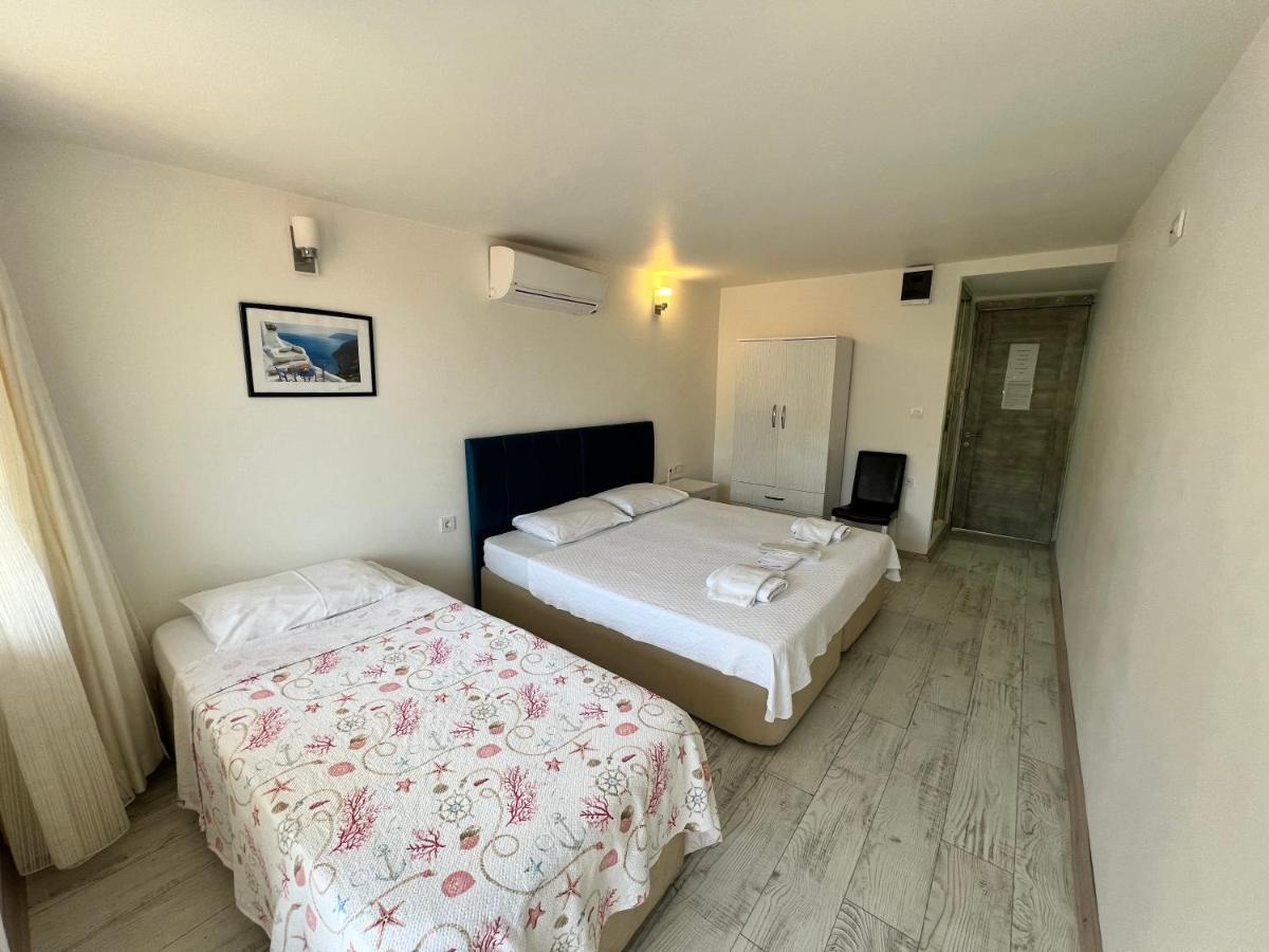 Giritli Rum Meyhanesi & Butik Otel Karaburun  Buitenkant foto