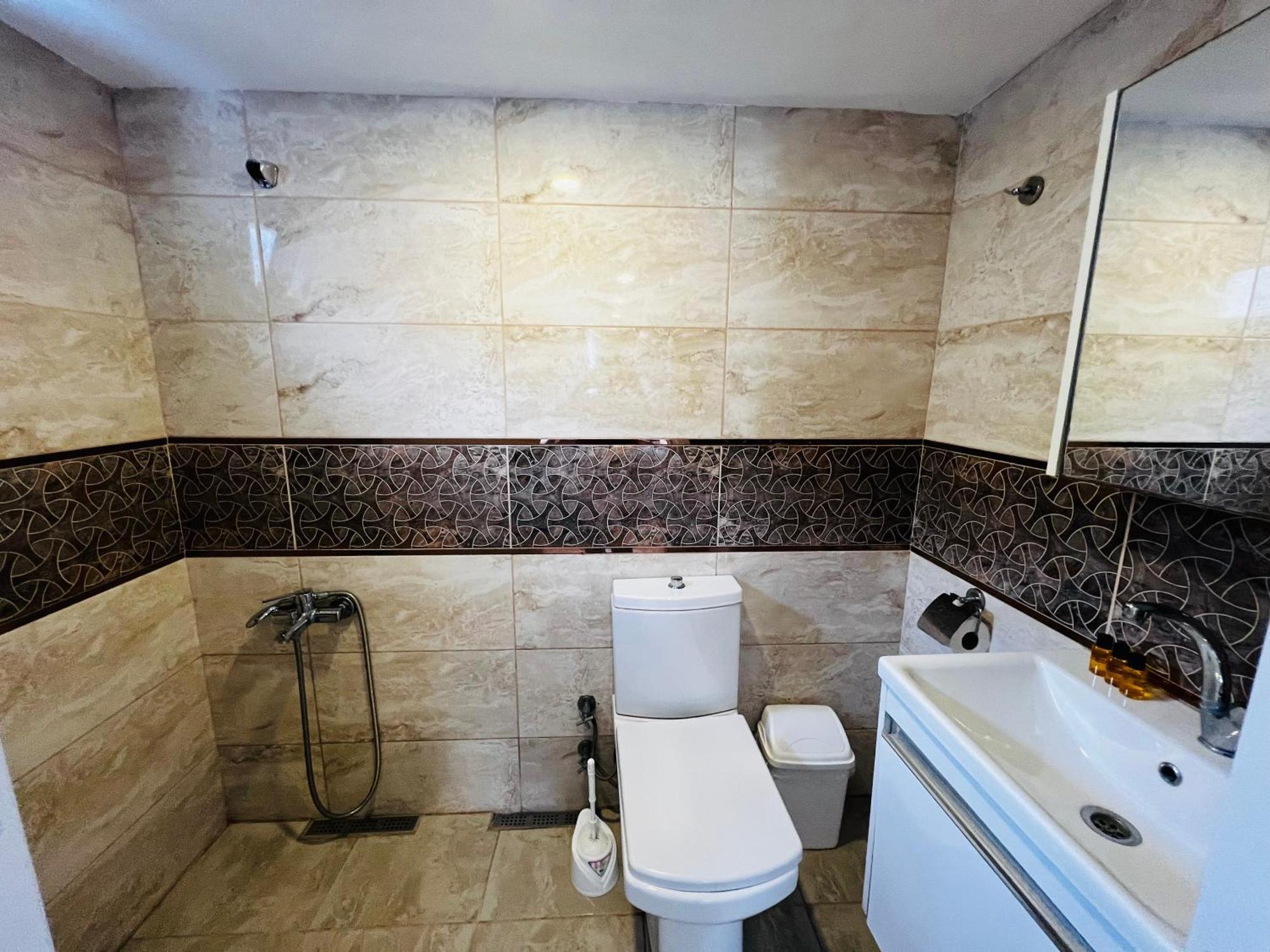 Giritli Rum Meyhanesi & Butik Otel Karaburun  Buitenkant foto